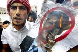 Protesters Shoot at Syrian Army