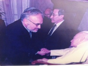 Pope John Paul II with Rabbi Cooper (left) and Rabbi Marvin Hier (center). Photo: SWC.