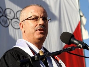 Rami Hamdallah, the Palestinian Prime Minister, blessed the families of Palestinian 'martyrs' over the advent of the month of Ramadan, and promised free education and healthcare to their families. PHOTO: NRG