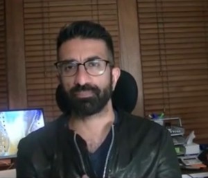 Asghar Bukhari accused the Mossad of stealing his shoe. Photo: Screenshot.