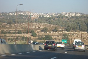 The old Tel Aviv-Jerusalem highway. Photo: Wikipedia.
