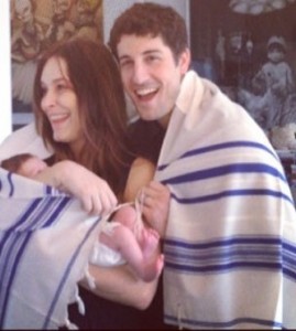 Jenny Mollen and Jason Biggs with their son Sid.