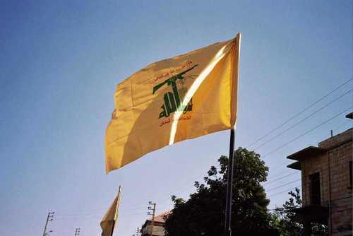 The Hezbollah flag, pictured in Syria. Photo: Wikimedia Commons.