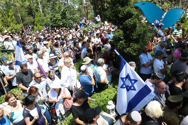 Max Steinberg's funeral
