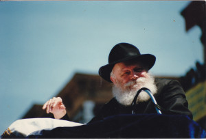 Rabbi Menachem Mendel Schneerson. Photo: Wikipedia.