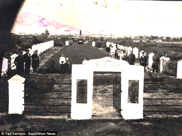 The location of a mass grave in Pikov, Ukraine. Photo: Yad Vashem.
